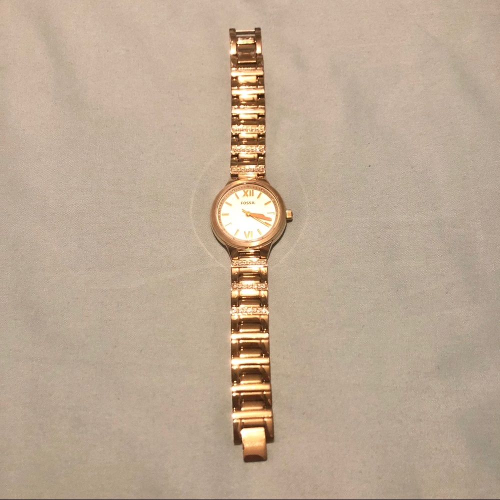 Fossil Watch - Picture 3 of 5